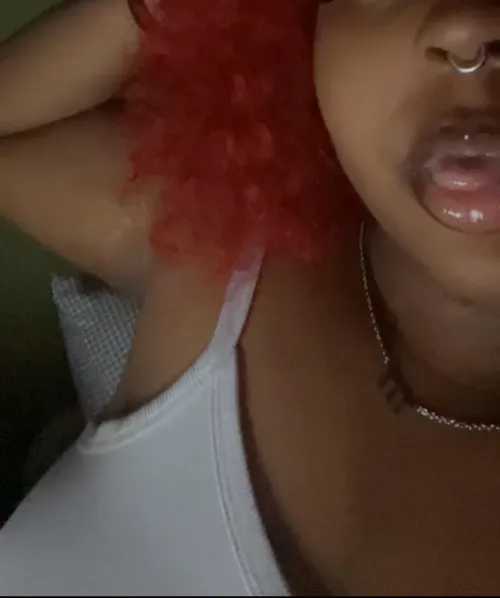 Just a reminder i’m above you 💗