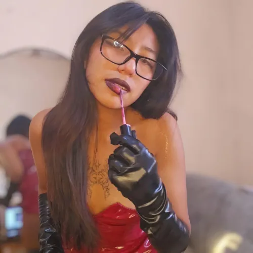 my lips are the most delicate and beautiful in your eyes