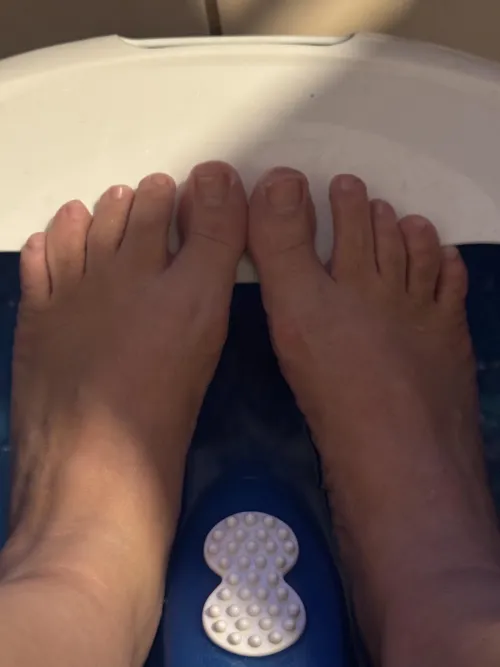 Pedicure on a Monday night