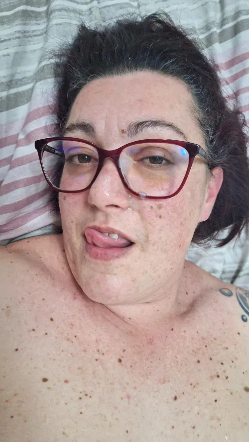 selfie with cum on glasses