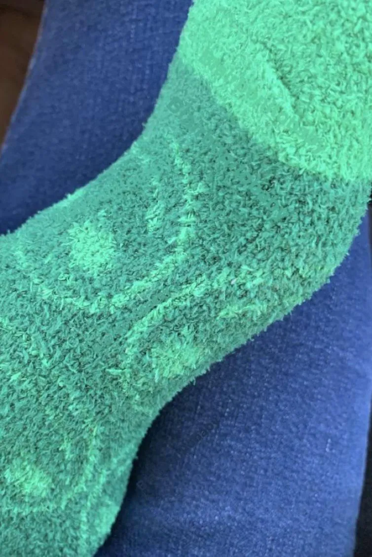 [selling] gym socks long wear available fetish friendly F24 👣 [dancer] [gym]