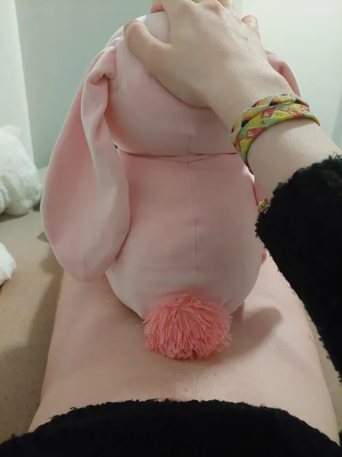 she loves bouncing on me >/////<