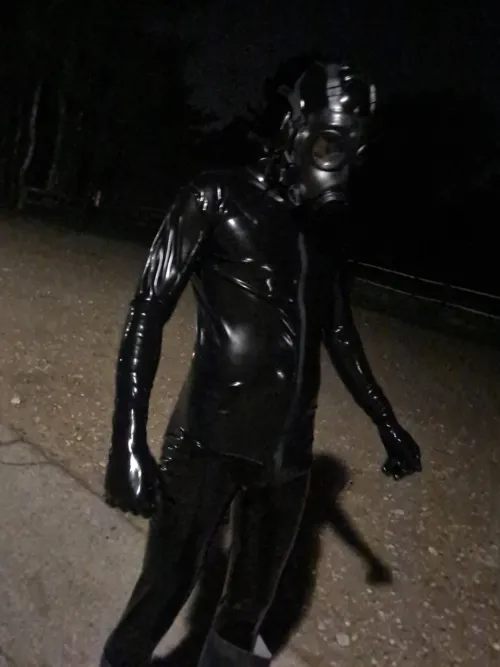 Taking my sub for a walk outside 🔒