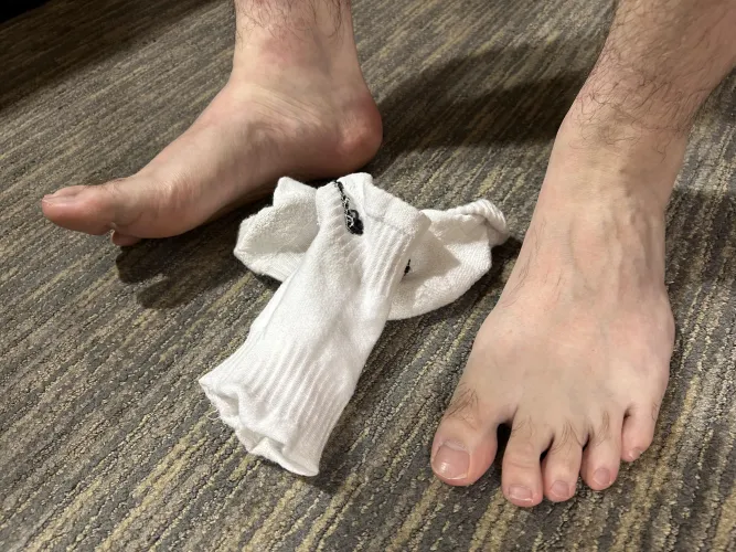 Who wants my socks from this business trip? 🧦