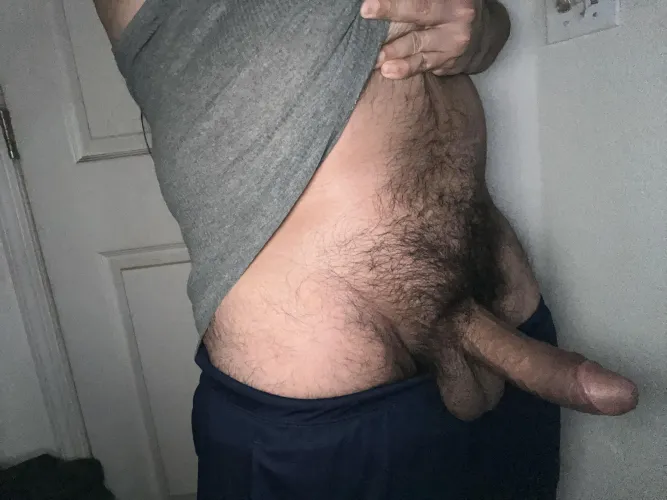 Who wants to help me unload ?