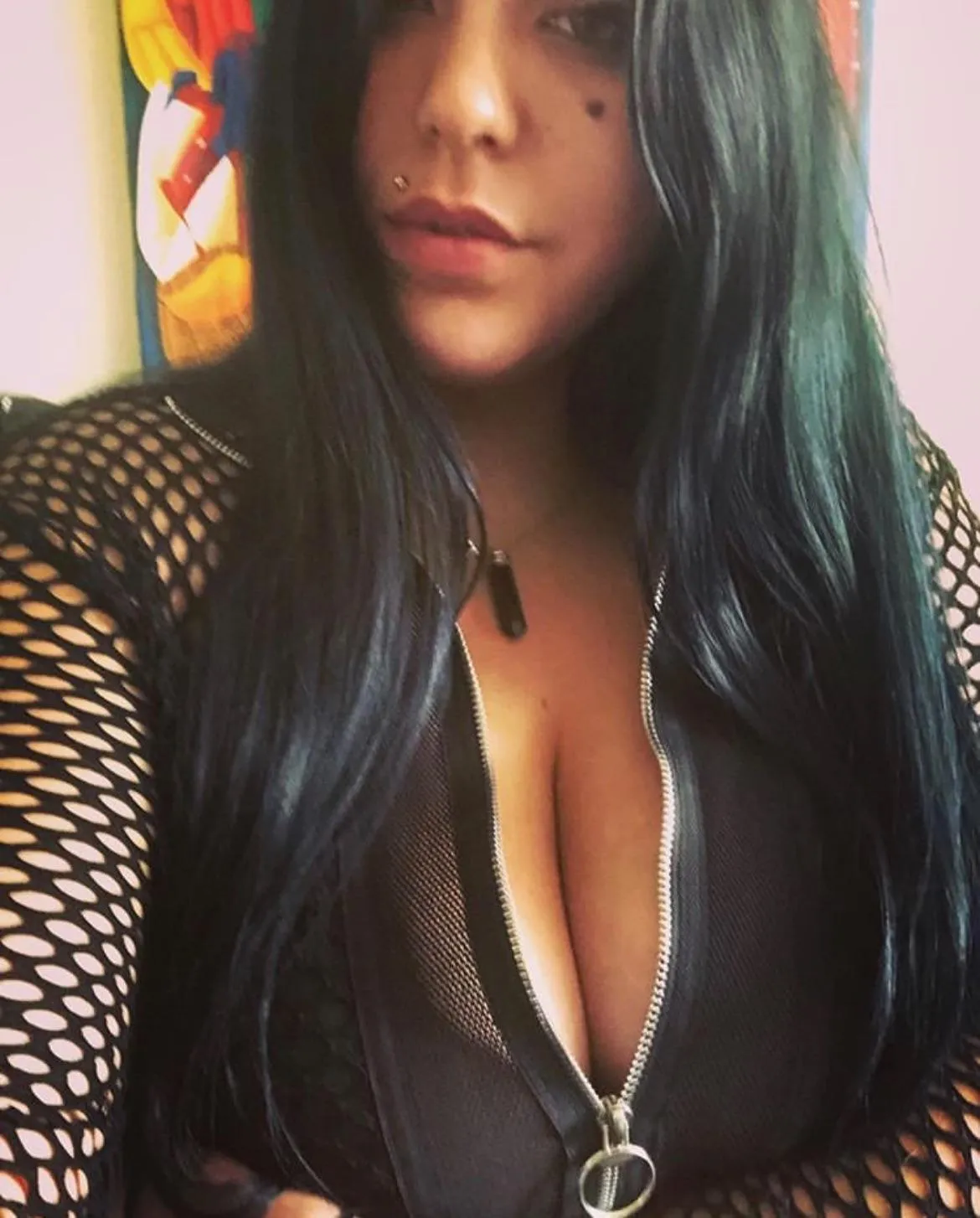 IRTR my eyes are up here 😏