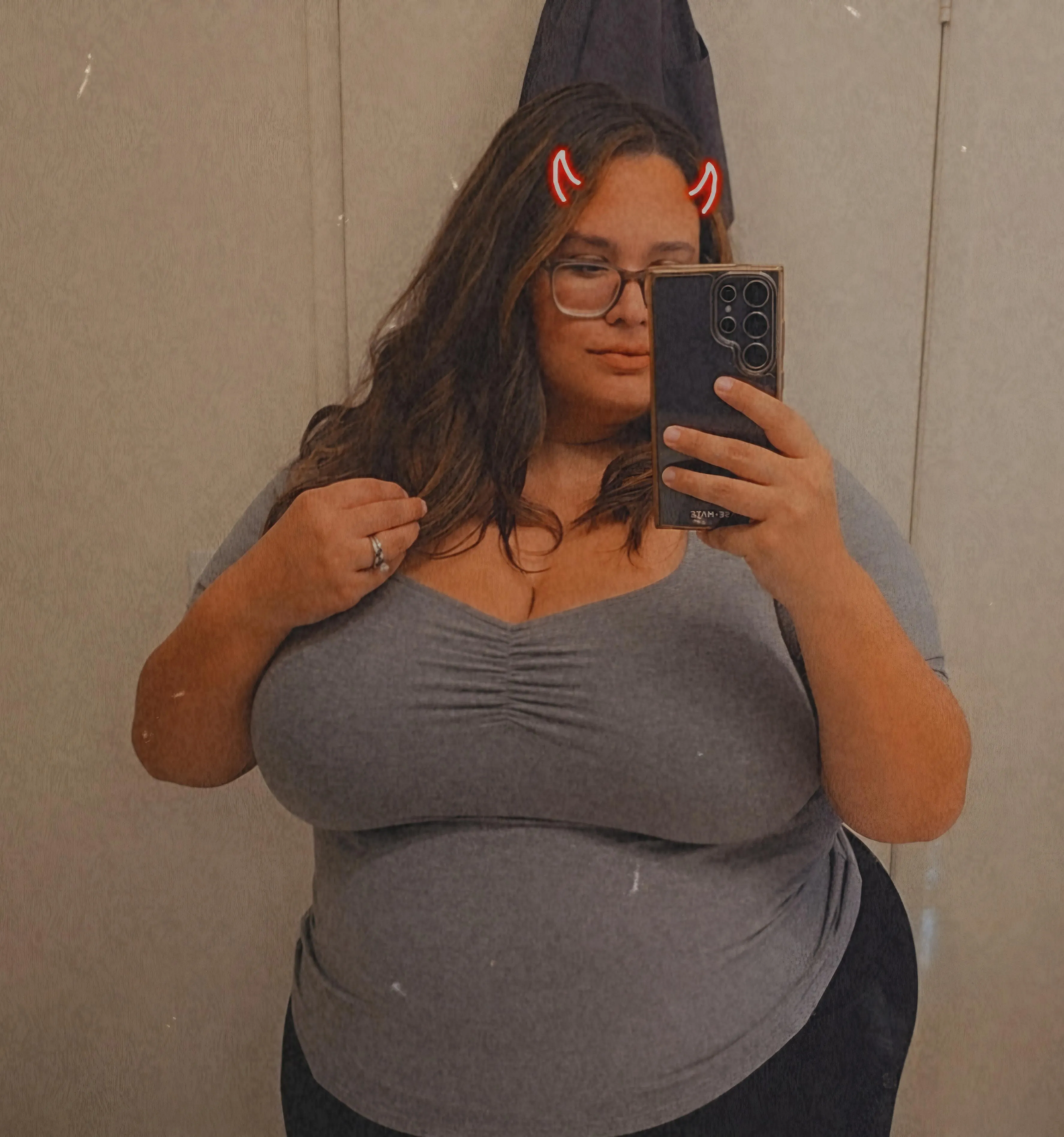 MF4F looking for FF play while hubby watches BUT open to couples NO swap