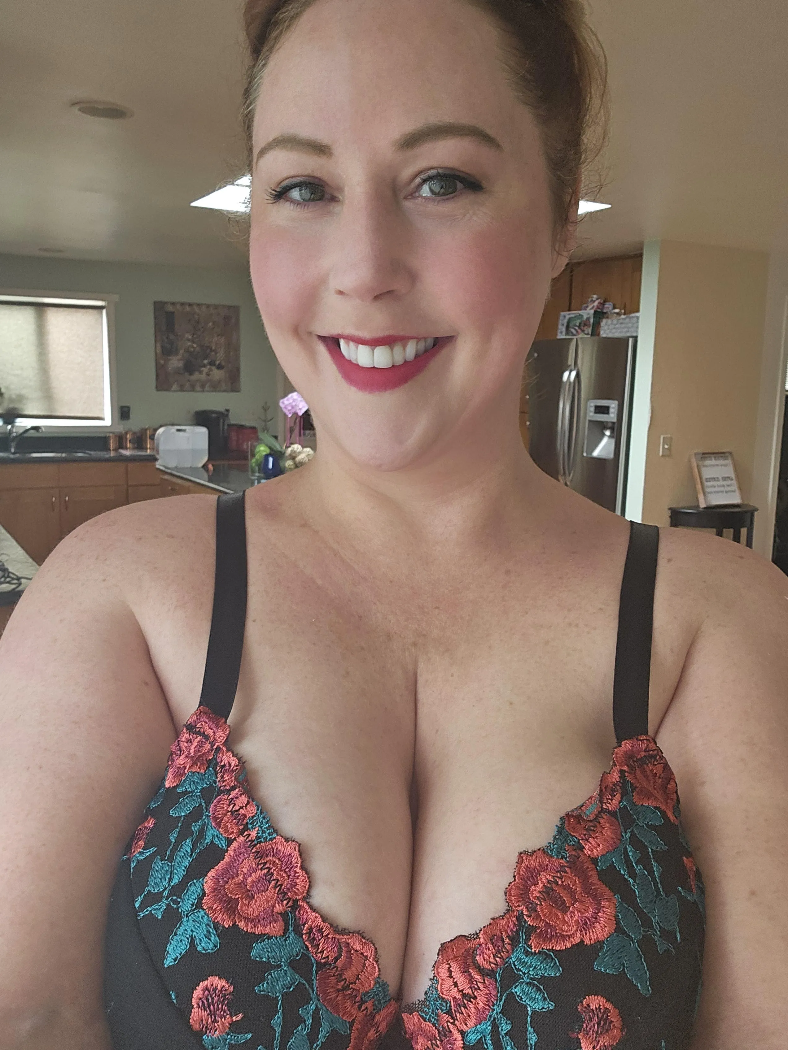 Mom cleavage