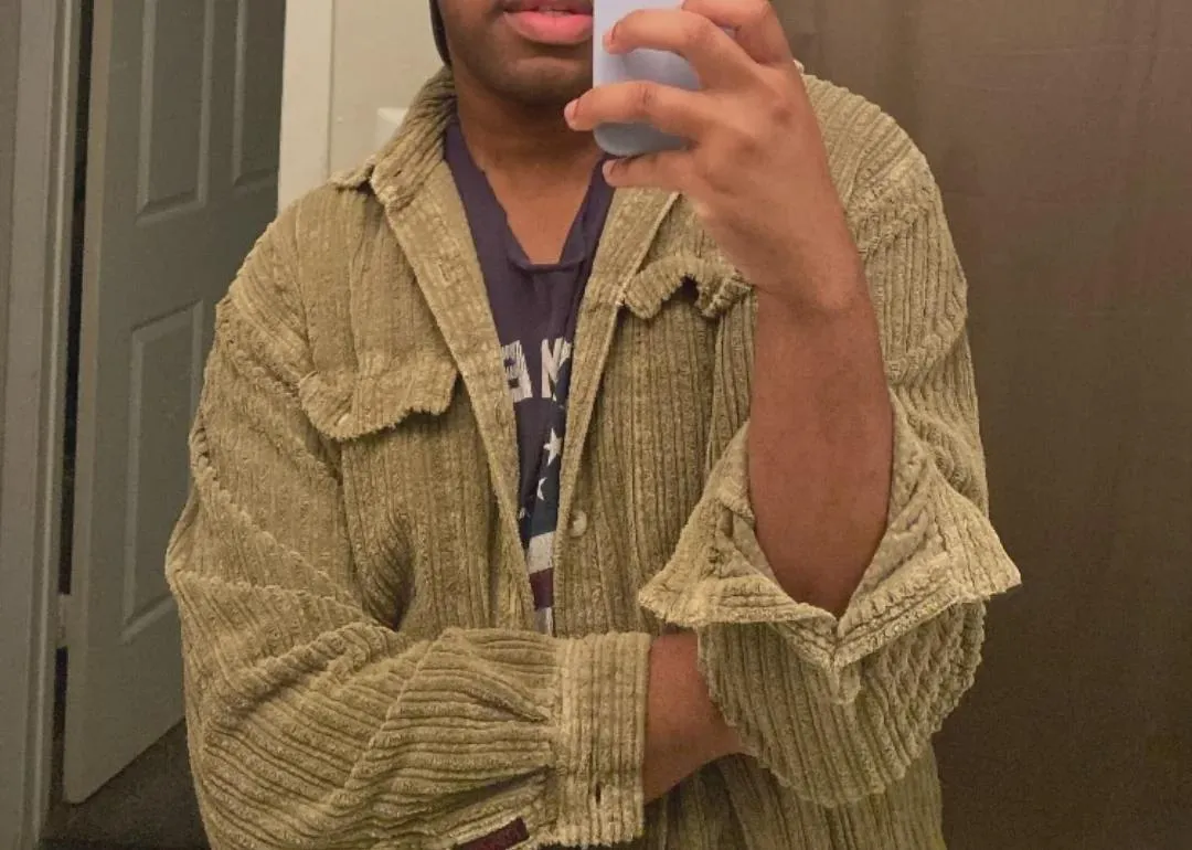 26 [m4m] Garland looking to suck and deepthroat you today