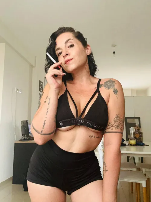 Every puff of smoke from my mouth is exquisite