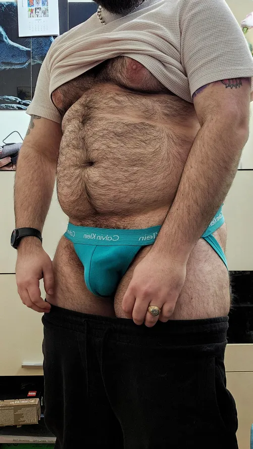 Give belly rubs [25]