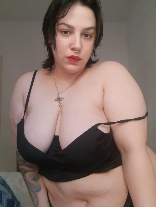 I'll hide your face between these two