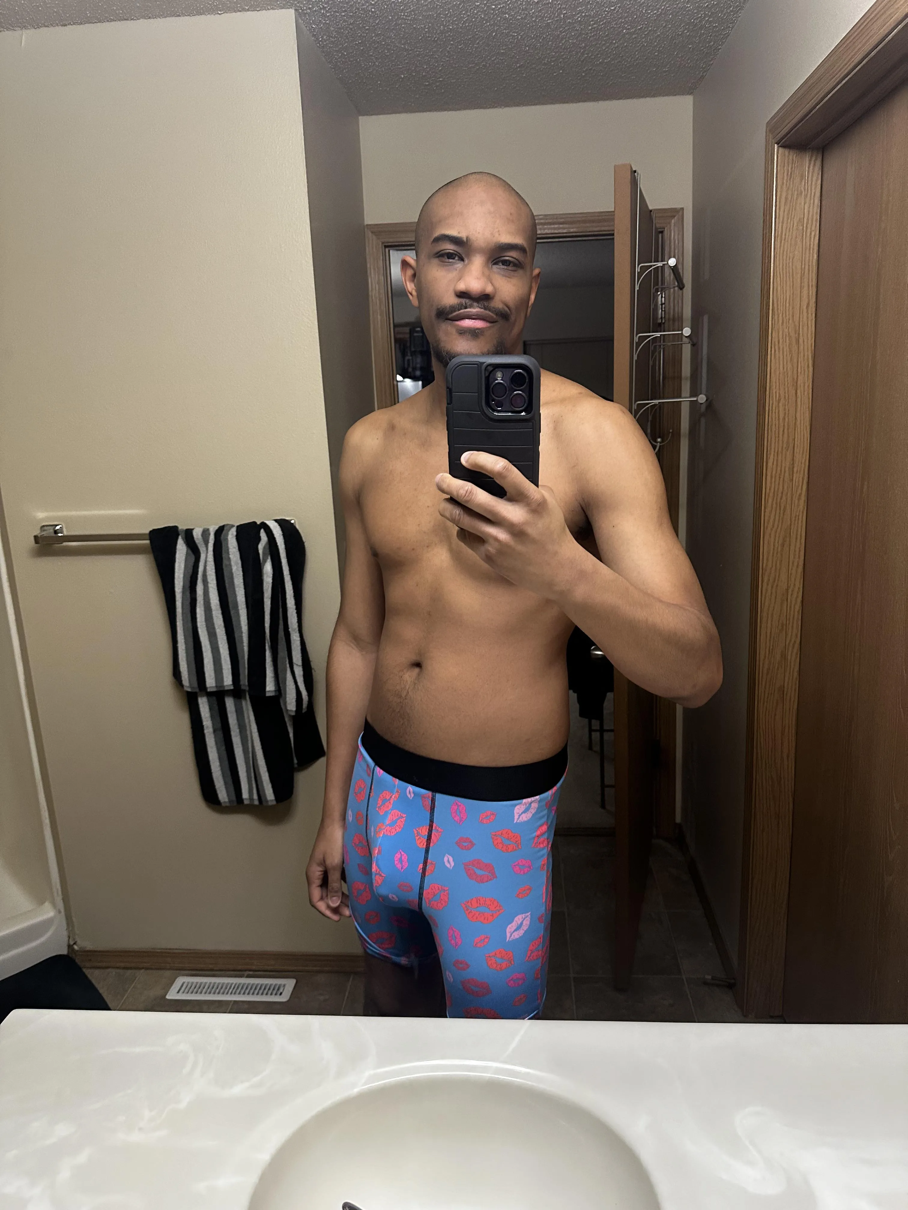 I’ve got lips all over me