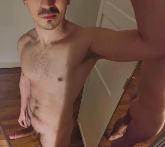 Mirror mirror ... What can ask him ?