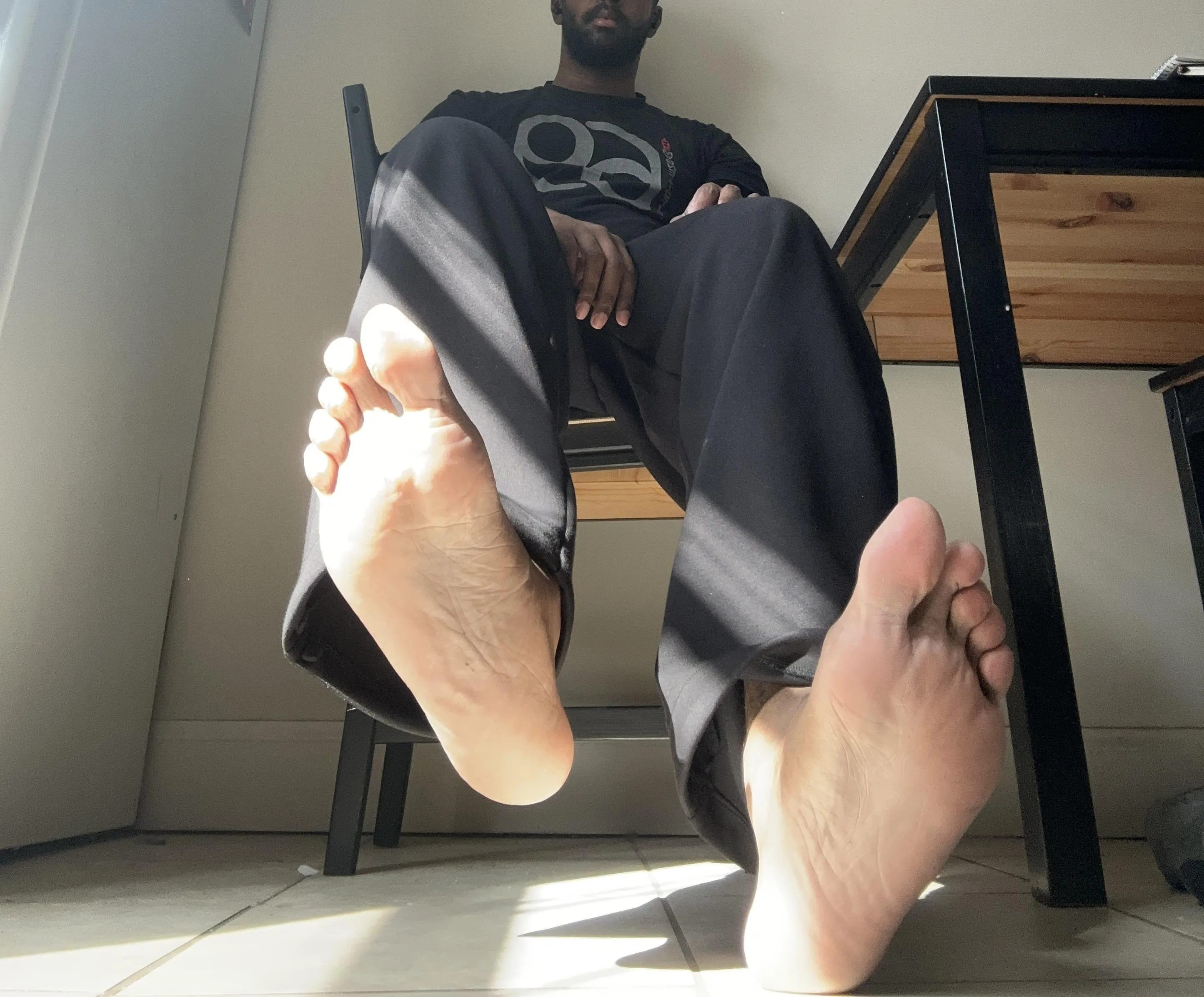 my size 16.5 feet 🦶🏾🦶🏾