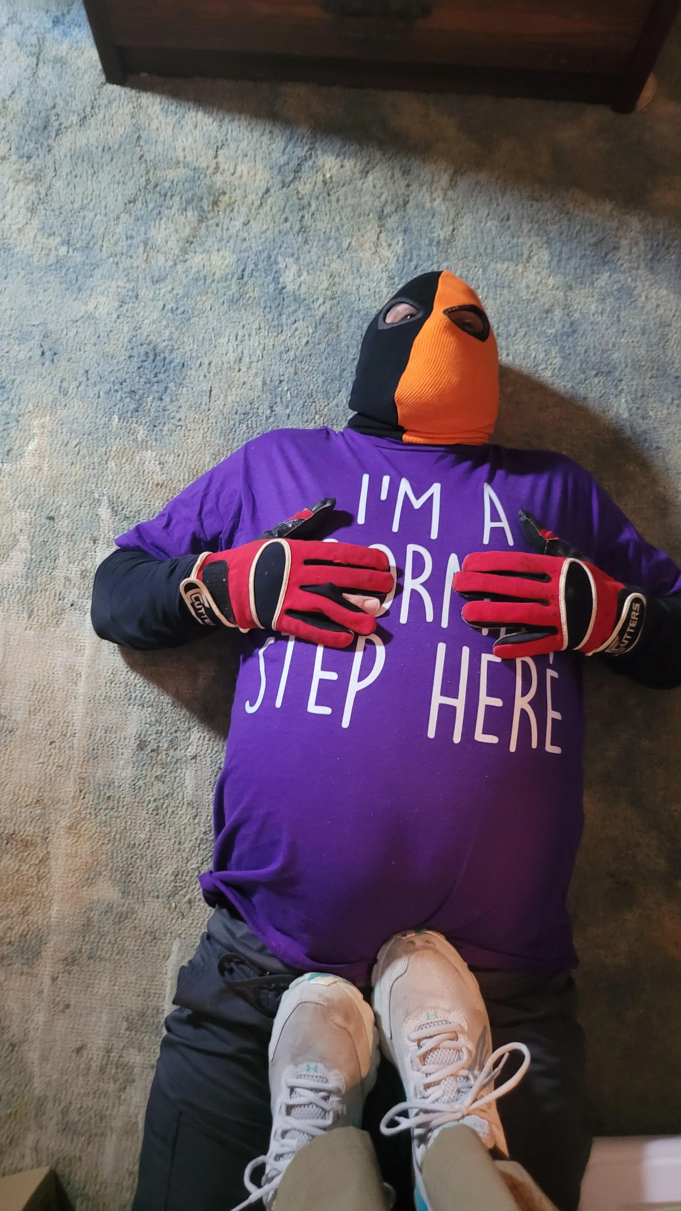 New Ballance Love @maxxxineshumancarpet click on picture