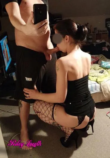 sa bite dans la bouche