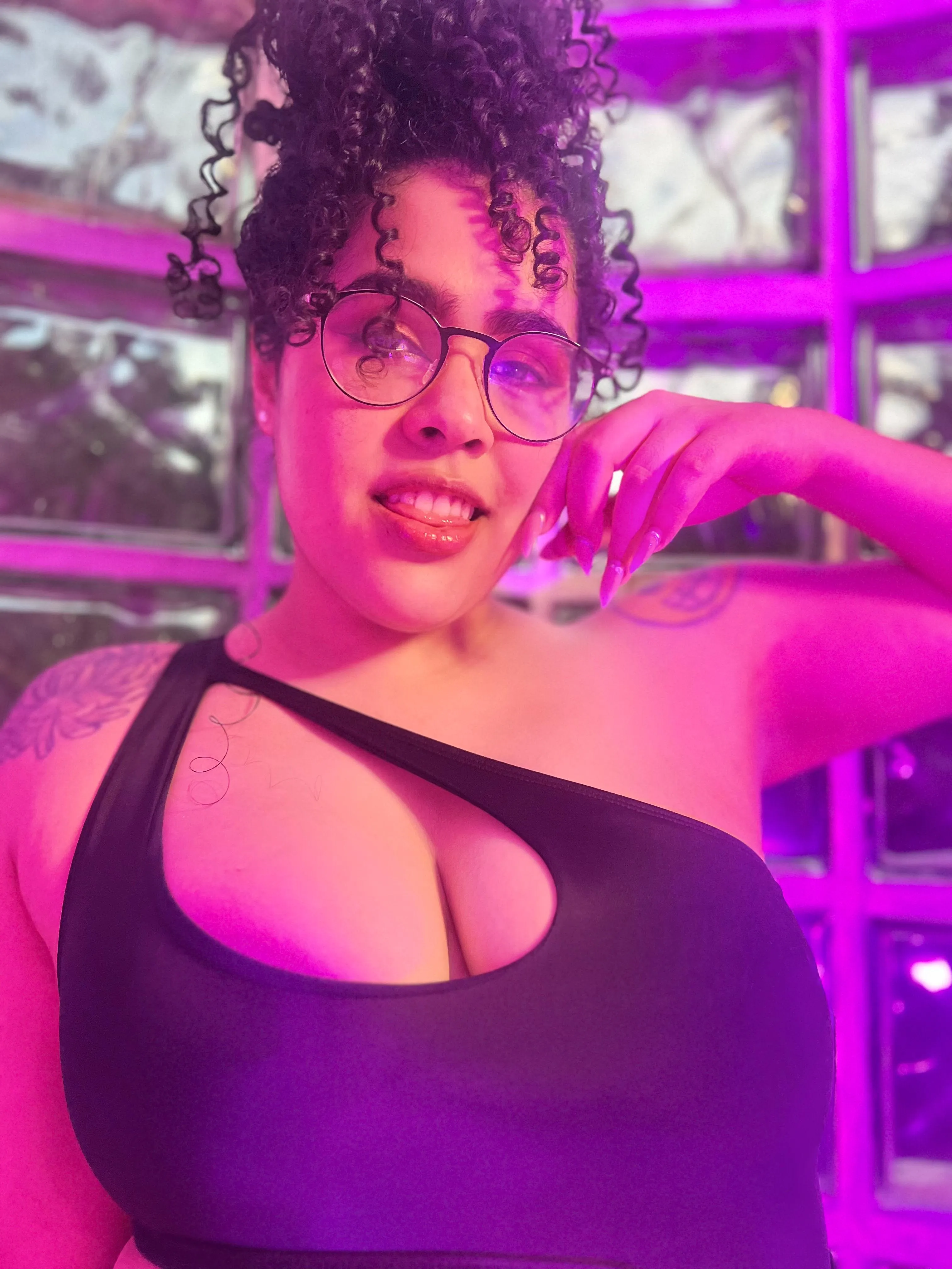 Warning: These big titties might just blow your mind.