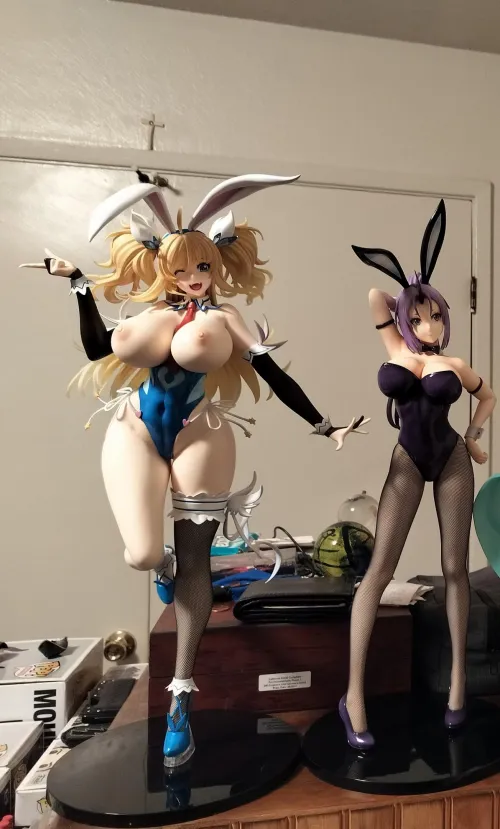 Why Shion so Small!!!!