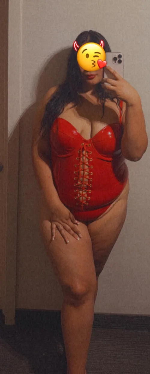 24FM looking for a bull will be out there some time may planning ahead message if interested looking for around our age