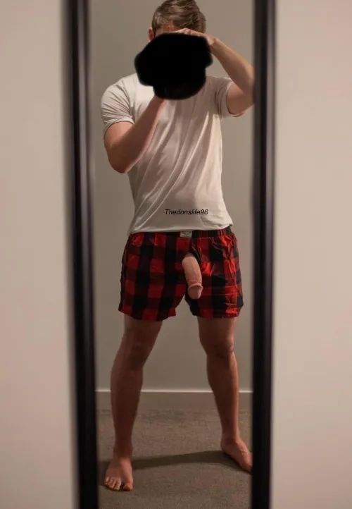 Guten Morgen aus dem Home Office. Suche eine Sekretärin oder Chefin, bewerbt euch gerne per Nachricht ✌🏻