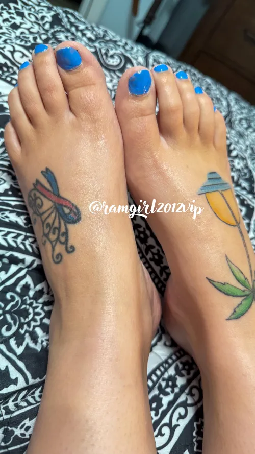 How do you like these tatted feet [OC]