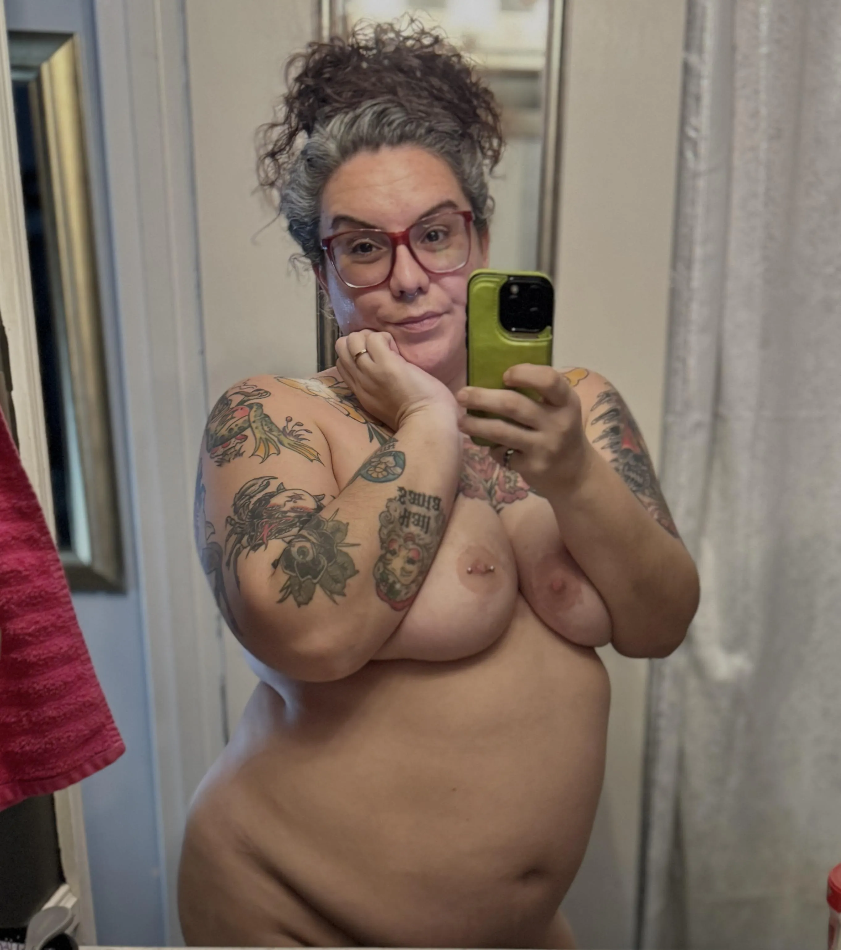 I prefer to paint my face with cum rather than makeup