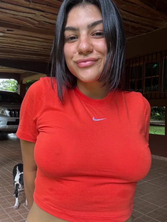 i wanna be all natural so i don't use makeups