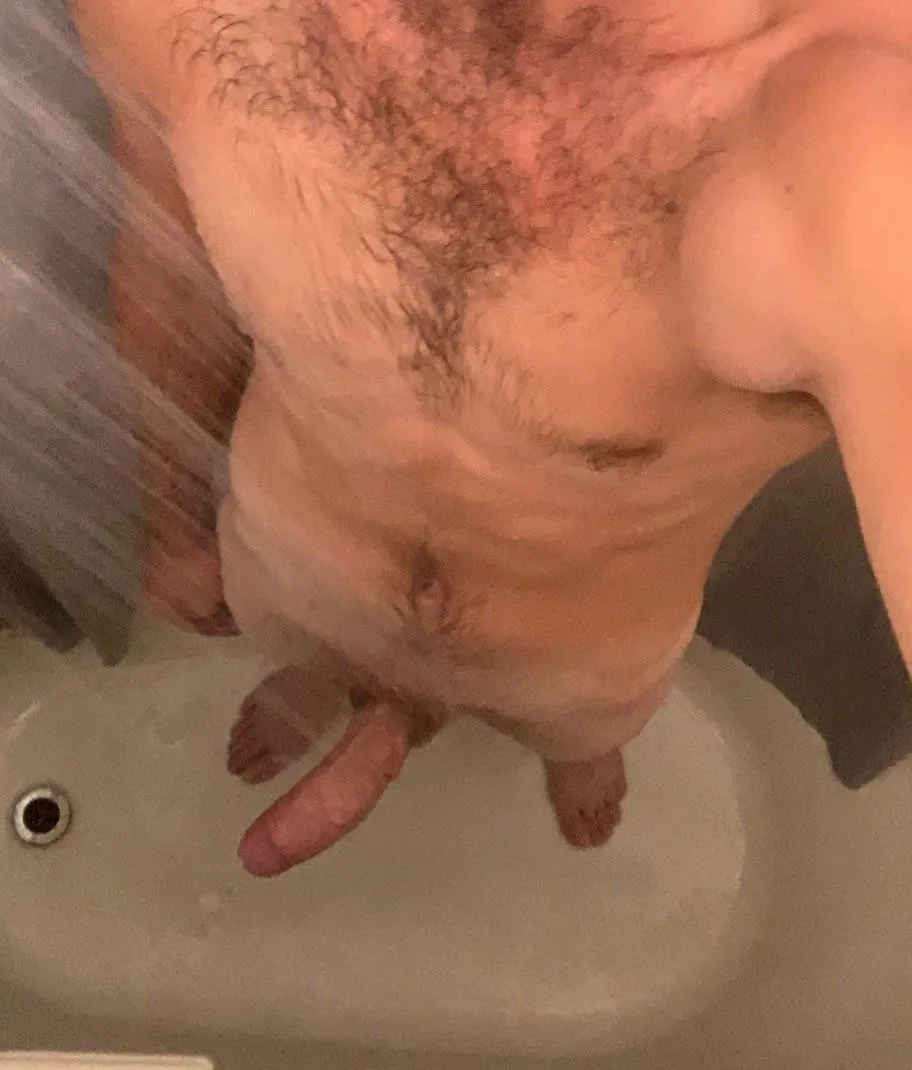 Looking for fun 28 m