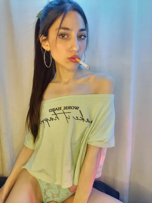 Looking for my human ashtray