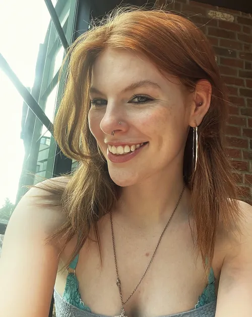 Red hair, freckles, and a smile to match[IRTR]