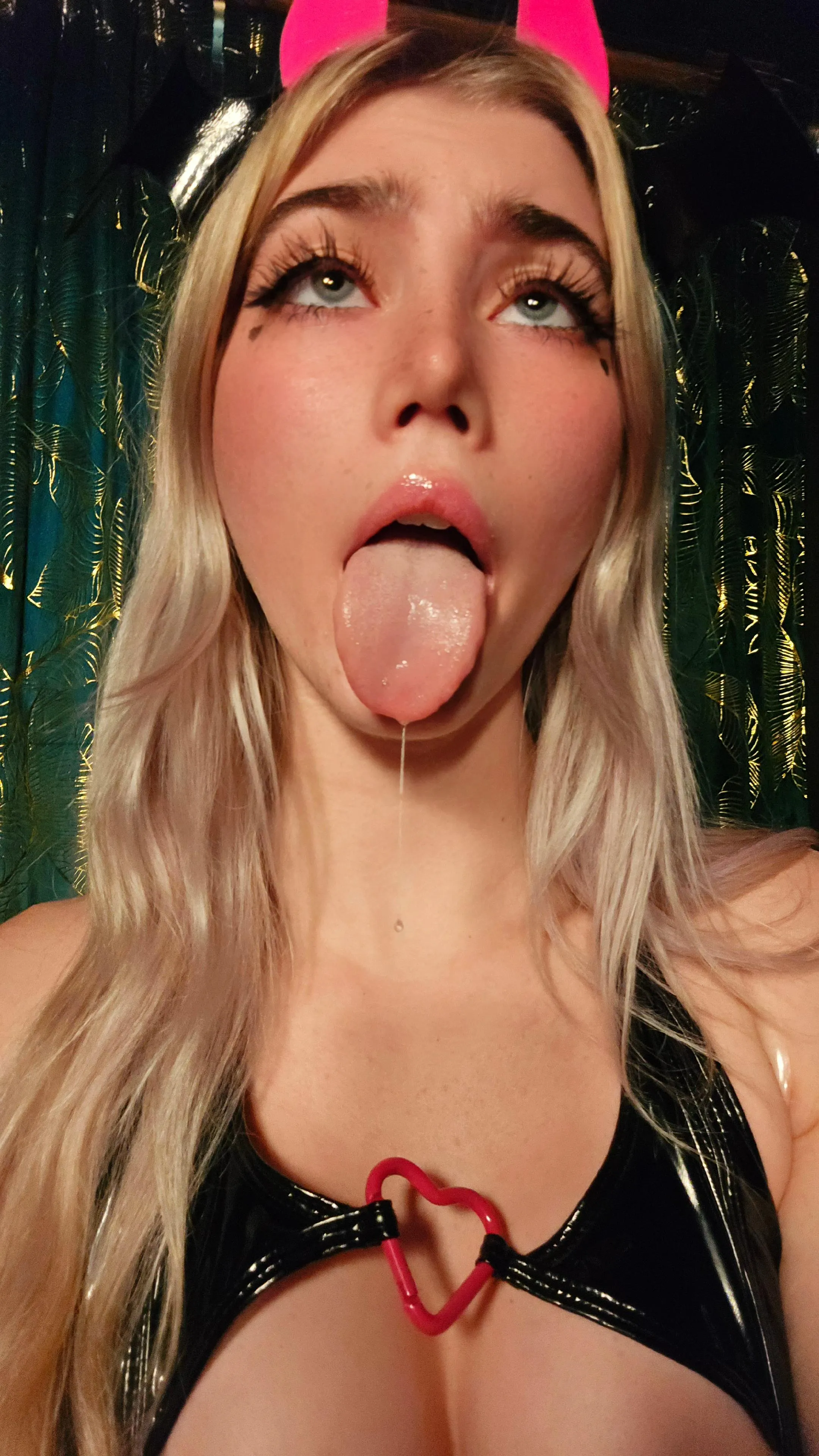 succubus will succ u in ur dreams