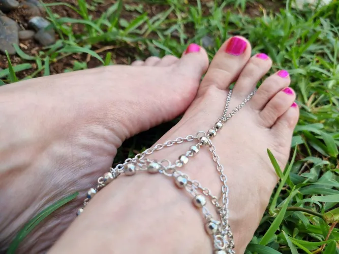 You like what you see? Then come claim it. 😈