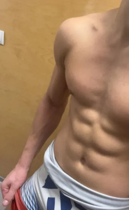 Young fit 19y old football player here to abuse your wallet