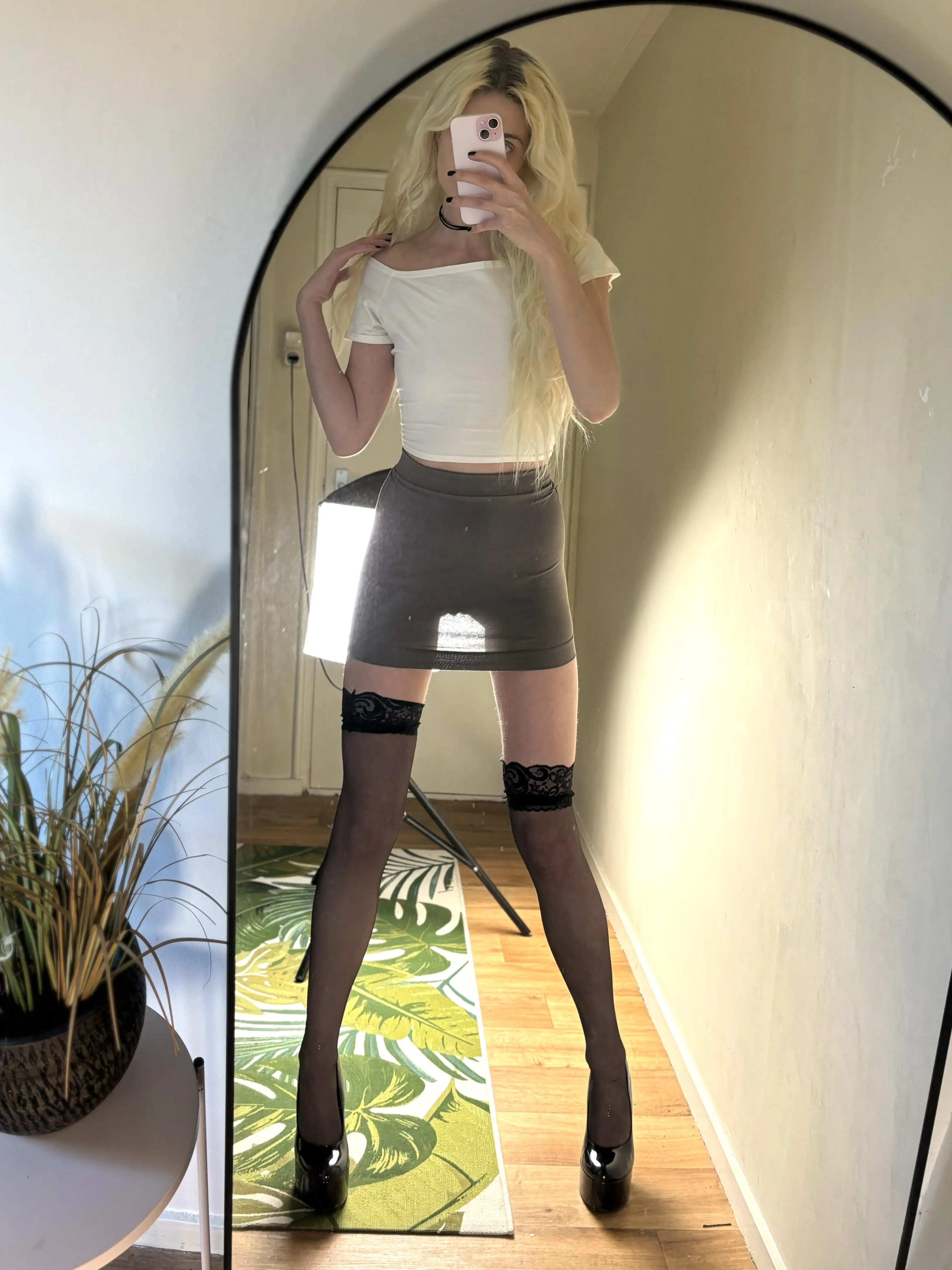 Cute lips and stockings