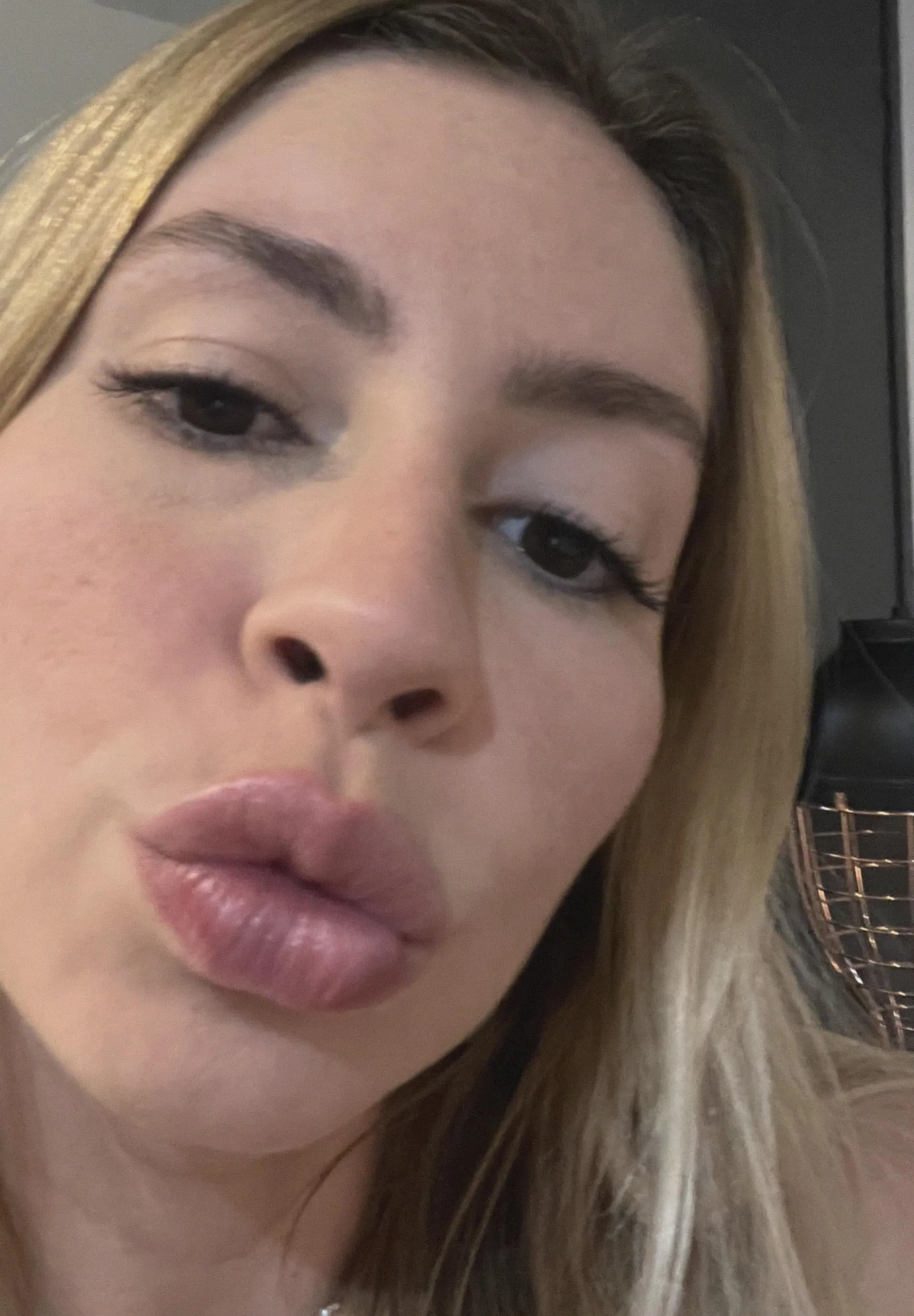 feeling a little extra cute rn