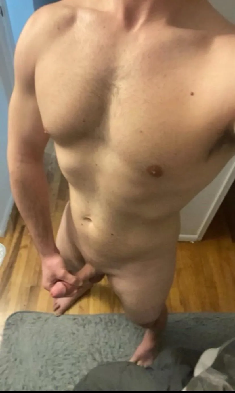 Full nude selfie (30m)