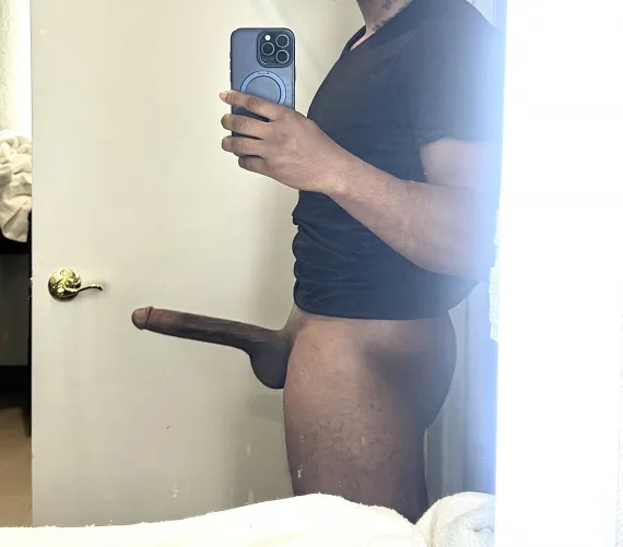 I guess i just moved in next to you. Are you going to come greet me?