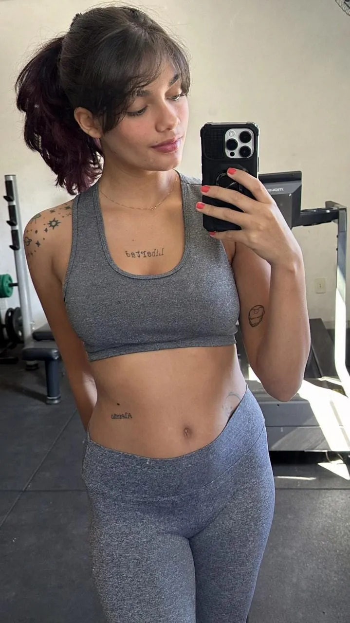 Rocking single mom bod... who's impressed