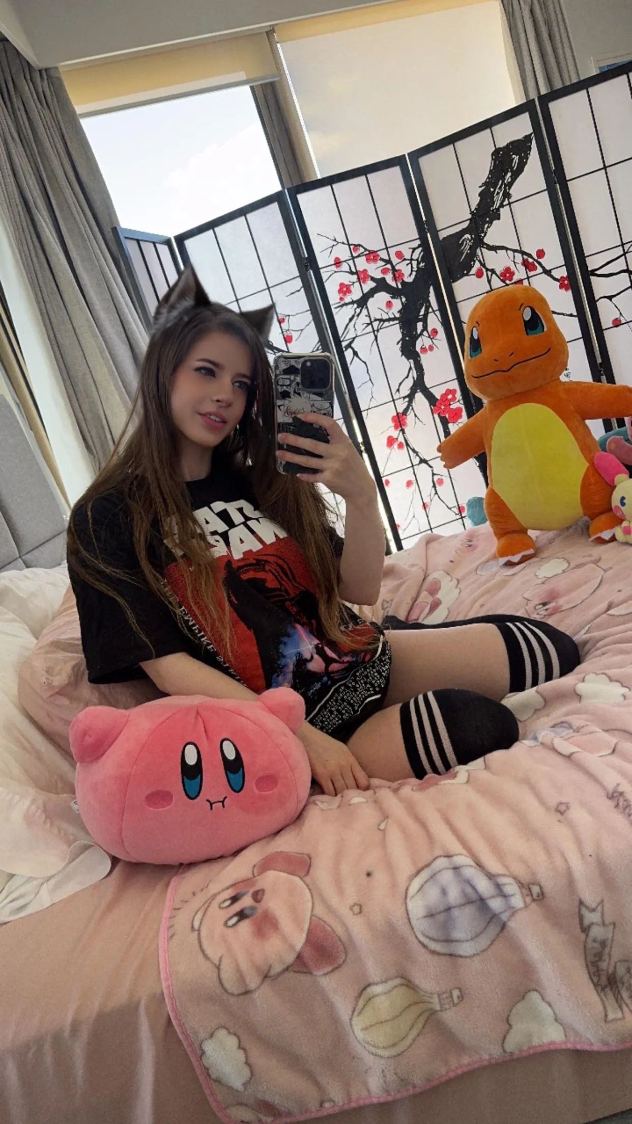 the urge to turn into a kitty and do nothing for the rest of my life 😻