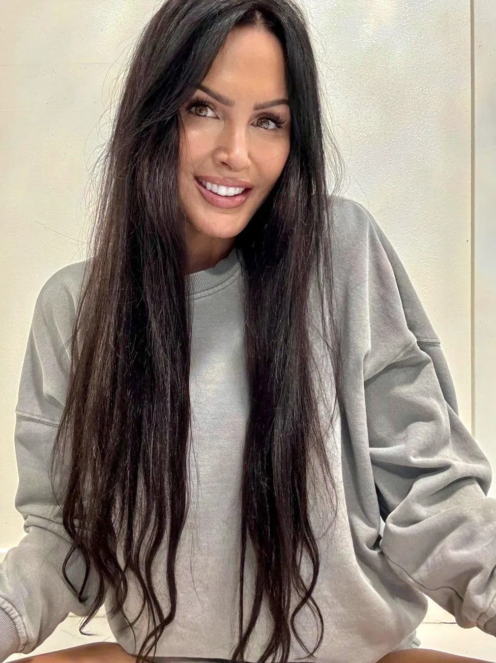 Today I took the day off from work, I chose this comfortable look to be at home. 42[F]