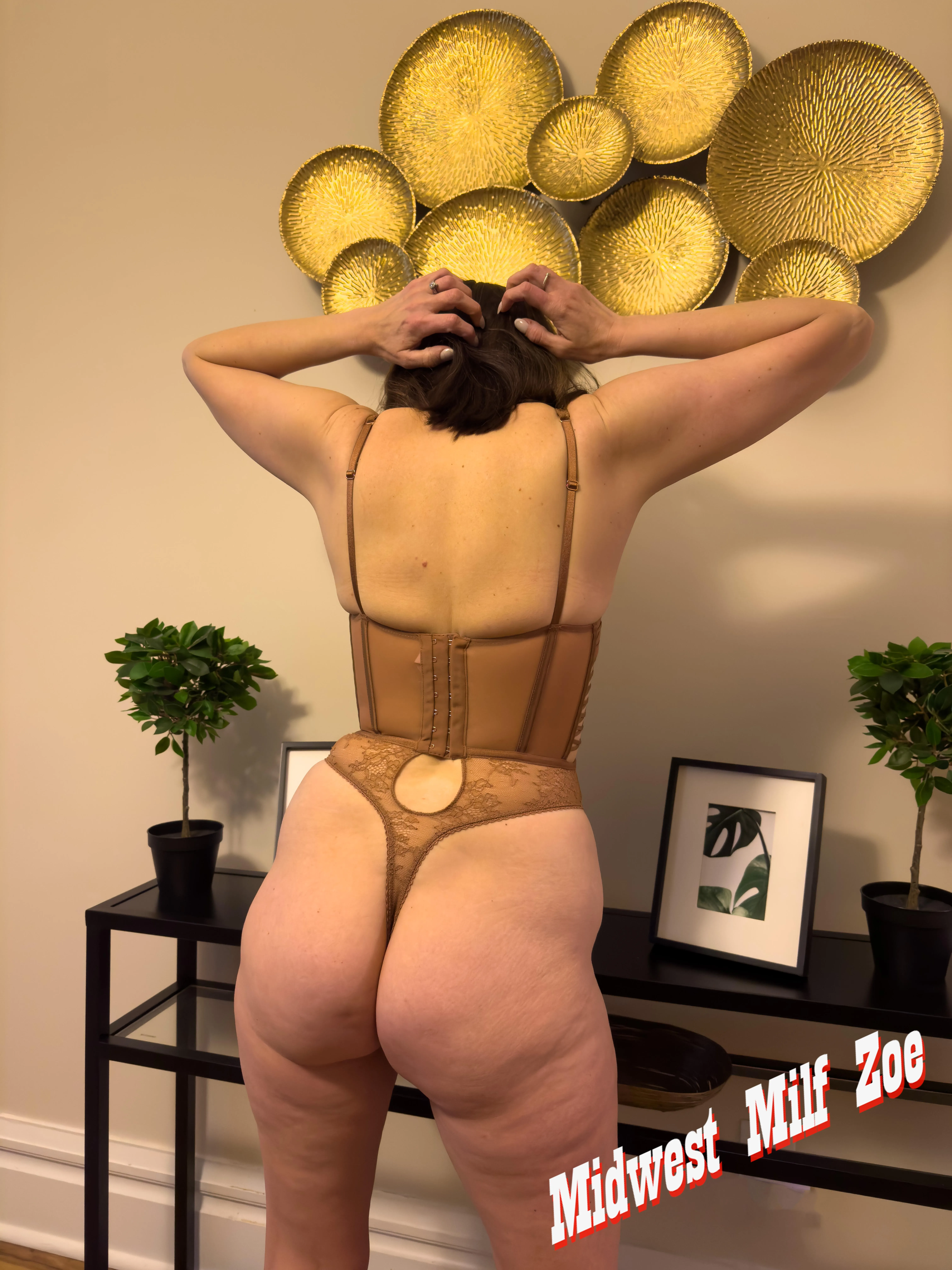 Twisting through life with a smirk and a sway