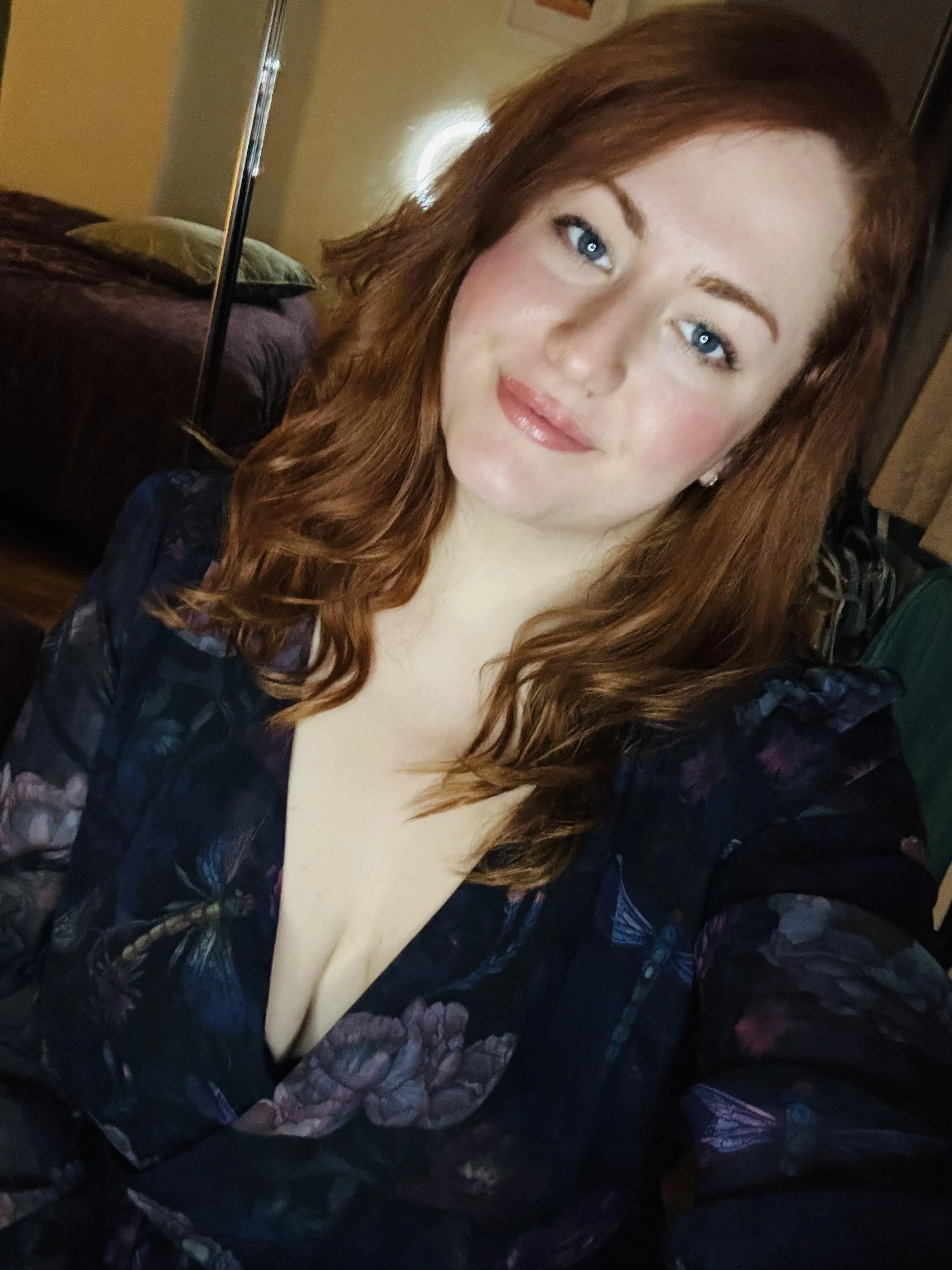 Where would you want to feel my lips the most? 😘