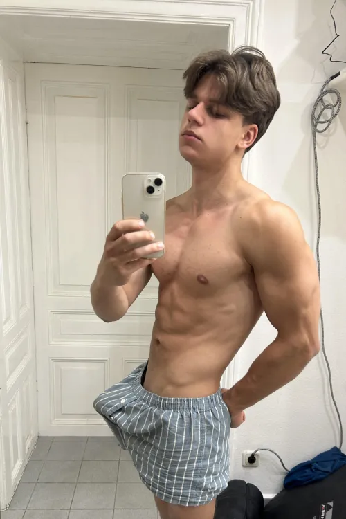 (20)Would you suck on my morning bulge?