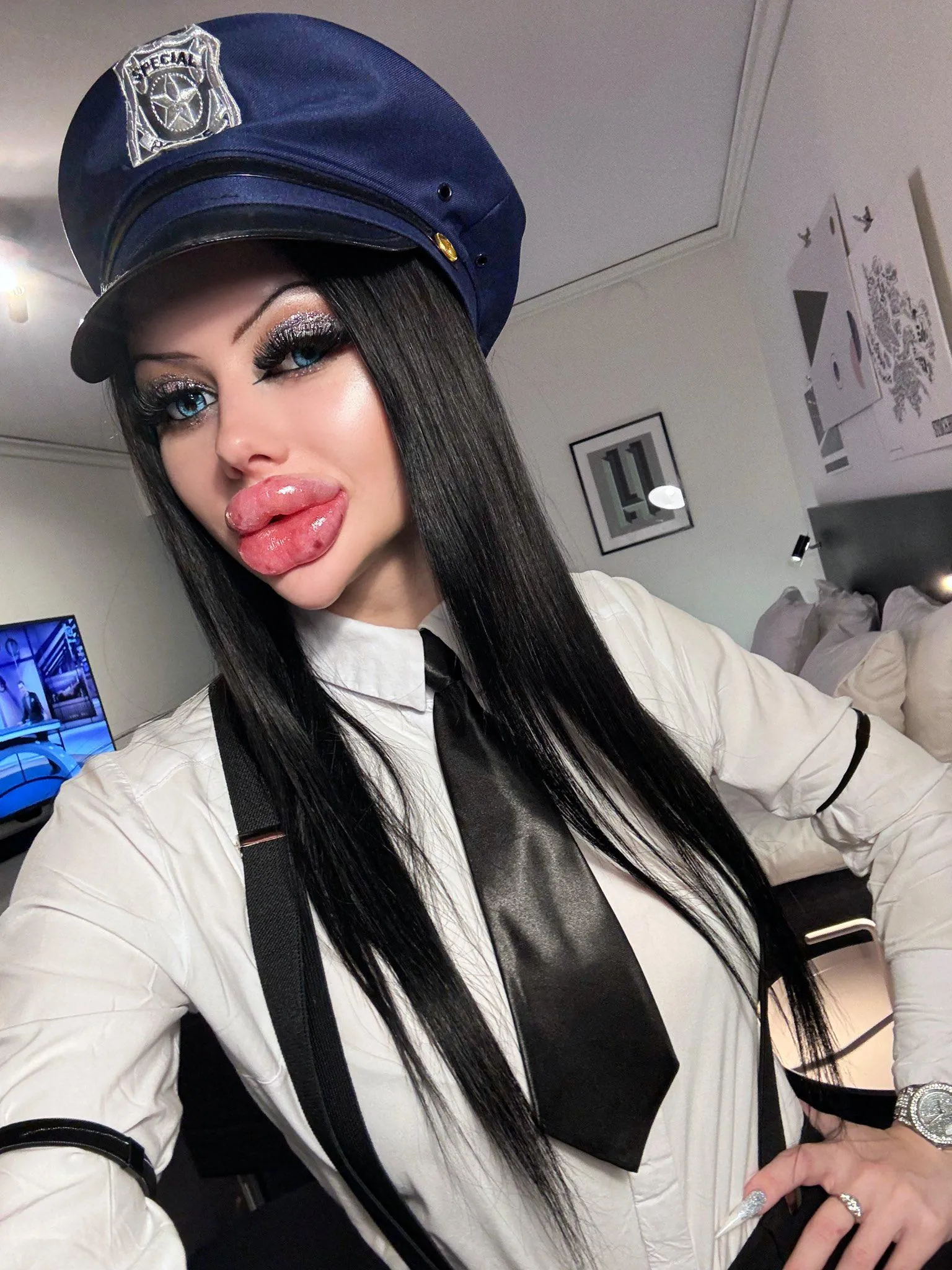 Allison's huge pillows