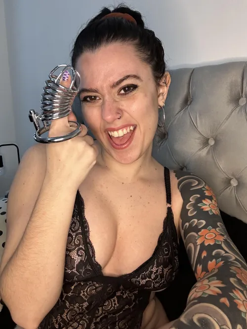 cages are so much fun, let's try one