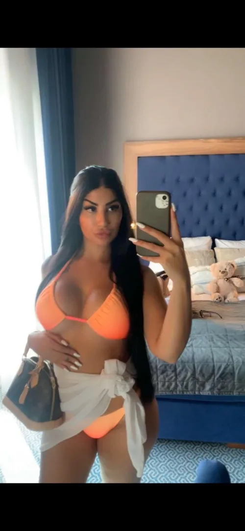 Ensam och tänkte spela in lite☺️ Vad hade du velat se mig göra❓