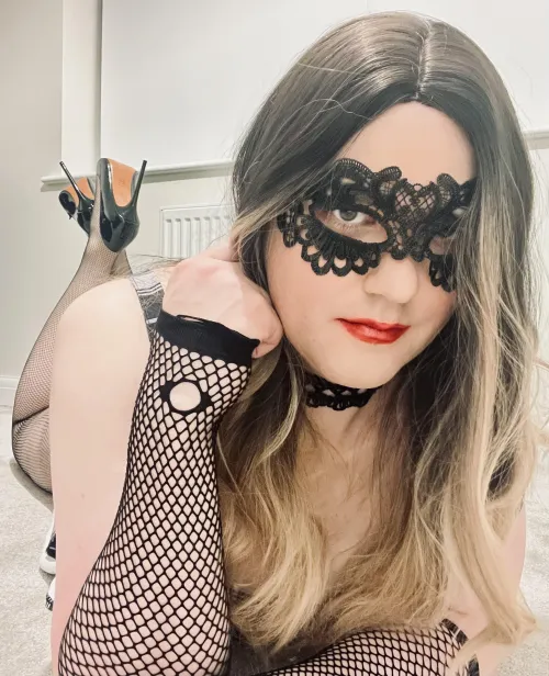 [GBR] #Yorkshire Sub Sissy looking for Dom