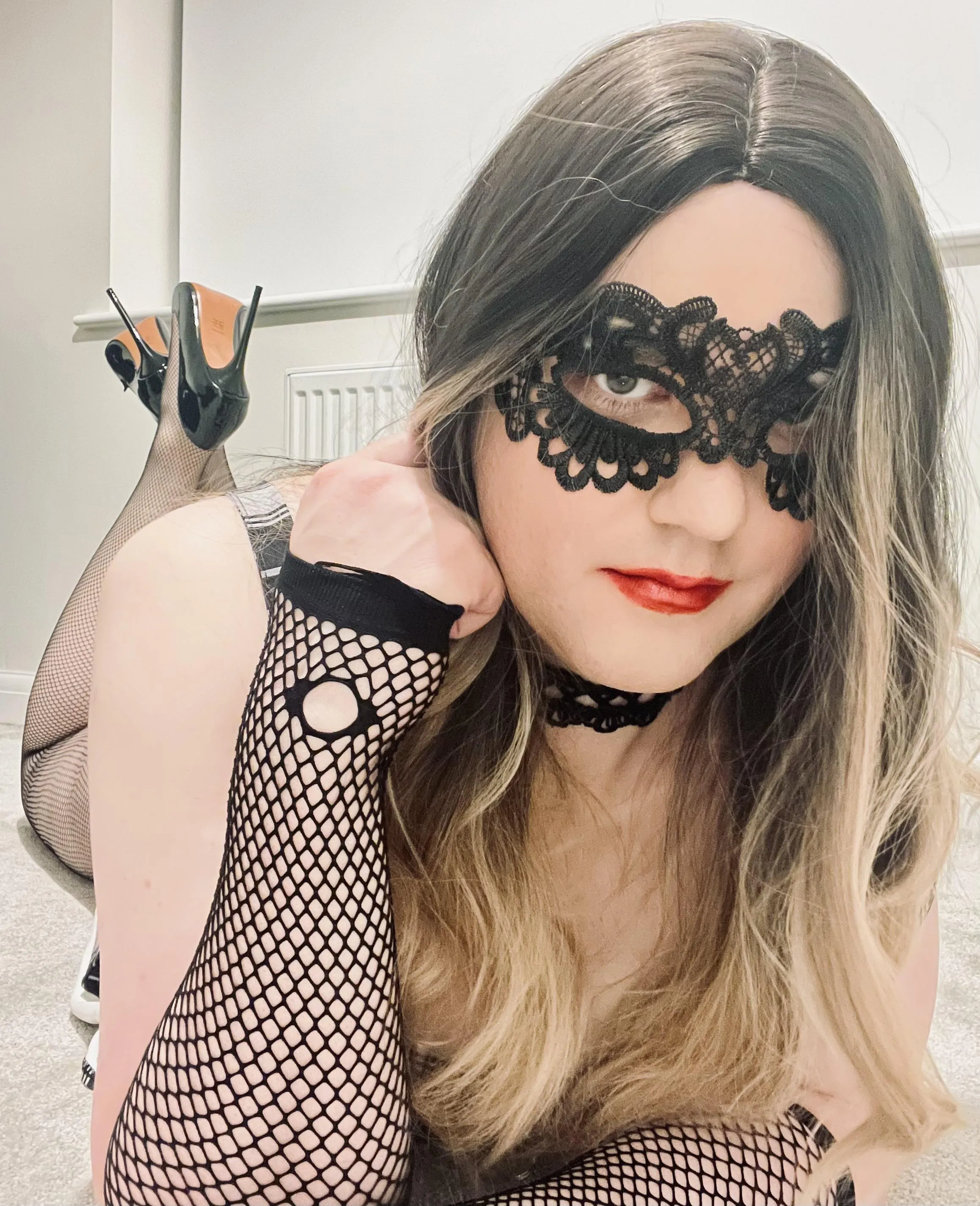 [GBR] #Yorkshire Sub Sissy looking for Dom