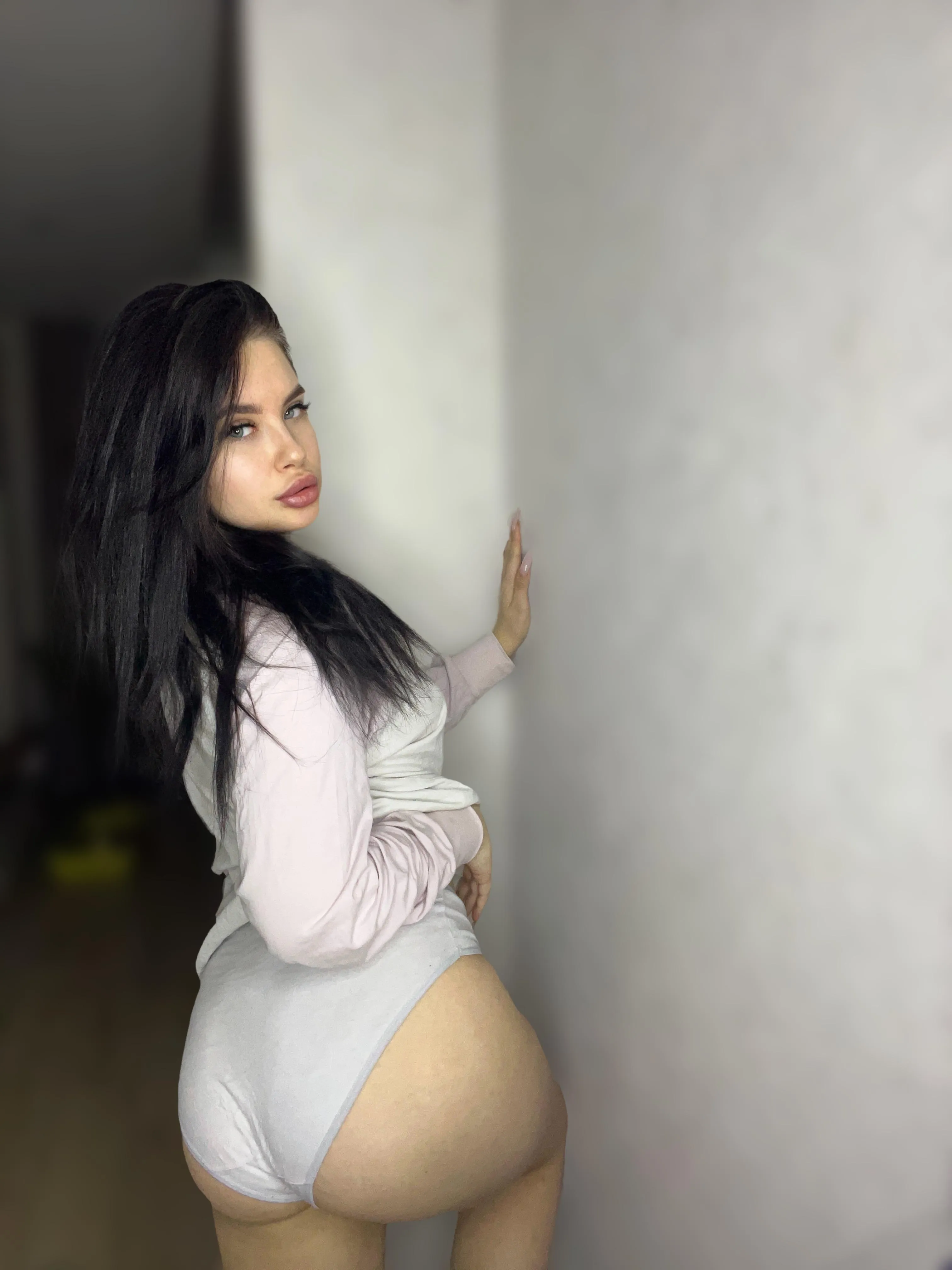 I think these panties look gorgeous on me.